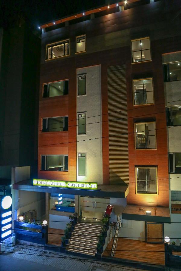 Four Leaf Hotel - Sapphire Blue, Varanasi Exterior foto